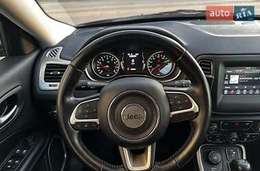 Внедорожник / Кроссовер Jeep Compass 2020 в 