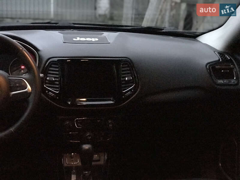 Позашляховик / Кросовер Jeep Compass 2018 в Хмельницькому фото 3 Позашляховик / Кросовер Jeep Compass 2018 в Хмельницькому