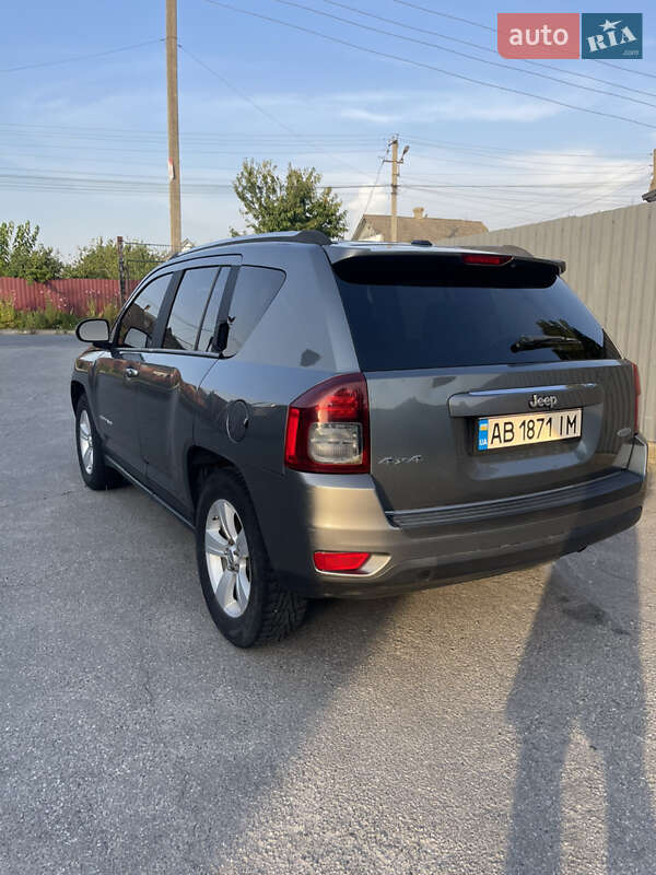 Позашляховик / Кросовер Jeep Compass 2013 в Бару фото 4 Позашляховик / Кросовер Jeep Compass 2013 в Бару