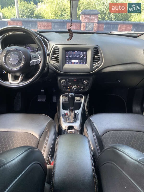 Внедорожник / Кроссовер Jeep Compass 2020 в Ровно