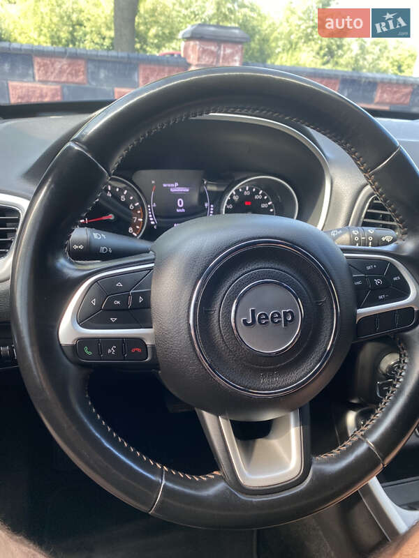Внедорожник / Кроссовер Jeep Compass 2020 в Ровно