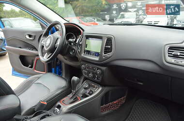 Внедорожник / Кроссовер Jeep Compass 2019 в 