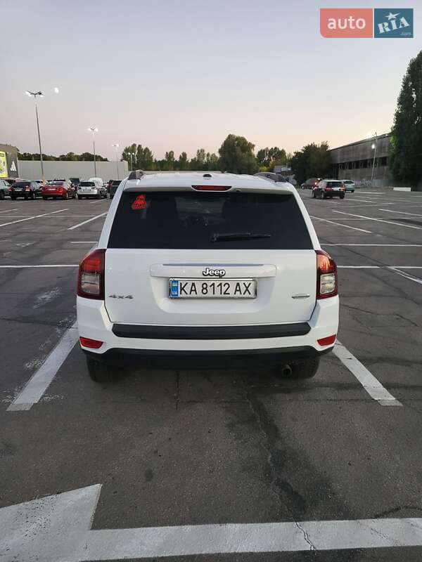 Внедорожник / Кроссовер Jeep Compass 2016 в Полтаве