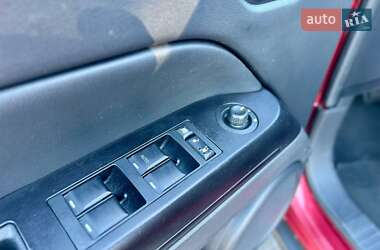 Внедорожник / Кроссовер Jeep Compass 2014 в 