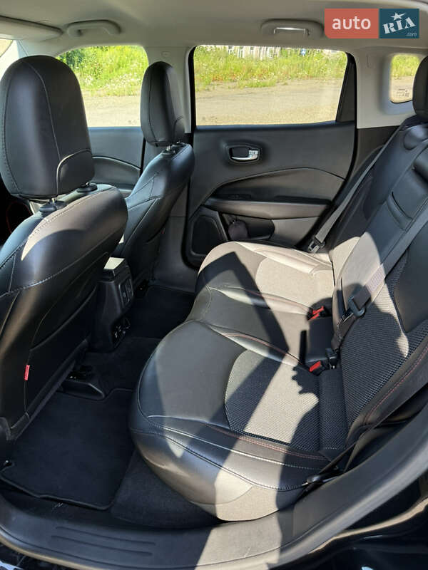 Внедорожник / Кроссовер Jeep Compass 2019 в Черновцах