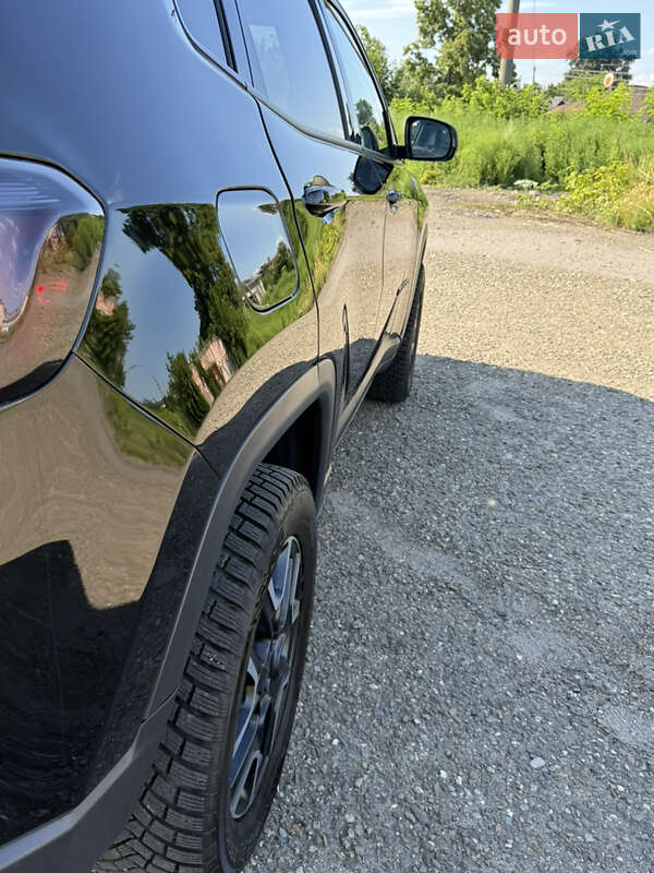 Внедорожник / Кроссовер Jeep Compass 2019 в Черновцах