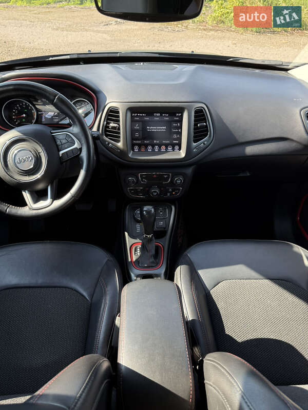 Внедорожник / Кроссовер Jeep Compass 2019 в Черновцах