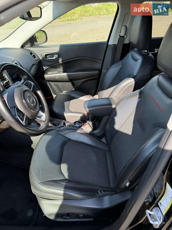 Внедорожник / Кроссовер Jeep Compass 2019 в Черновцах