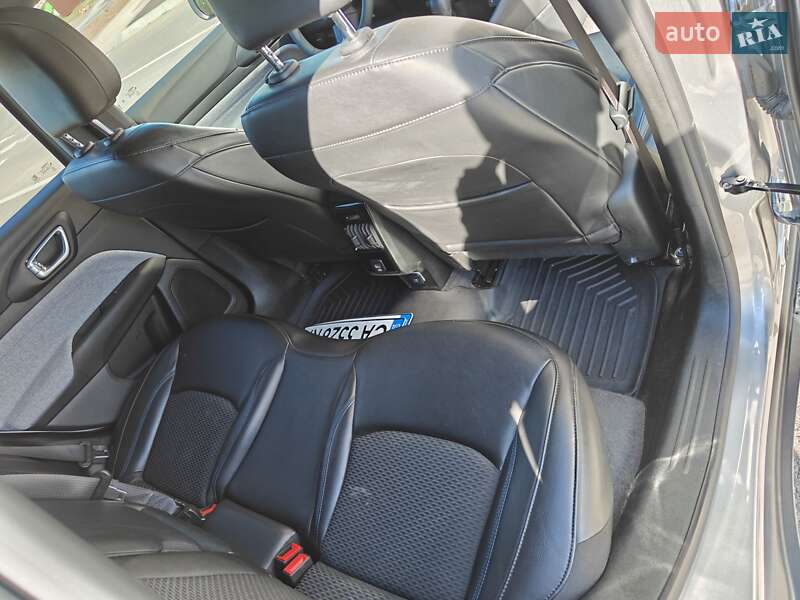 Внедорожник / Кроссовер Jeep Compass 2023 в Умани фото 4 Внедорожник / Кроссовер Jeep Compass 2023 в Умани