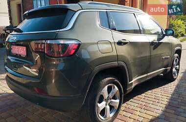 Внедорожник / Кроссовер Jeep Compass 2017 в 