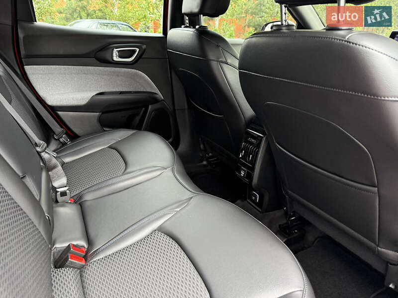 Внедорожник / Кроссовер Jeep Compass 2023 в Полтаве