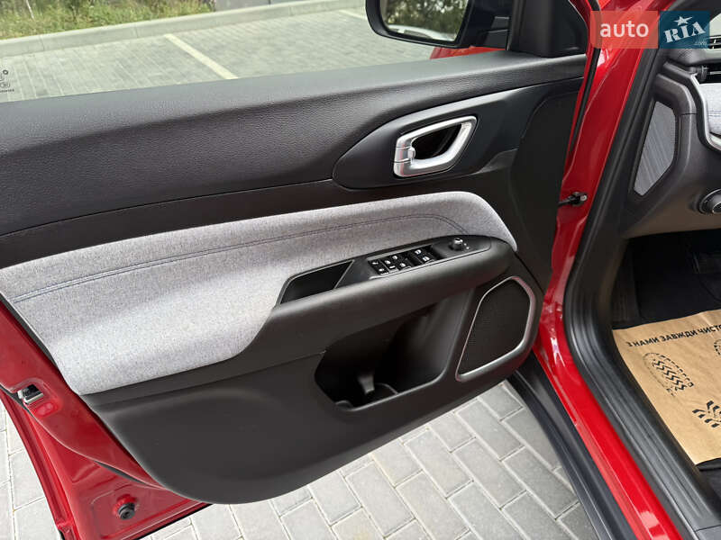 Внедорожник / Кроссовер Jeep Compass 2023 в Полтаве