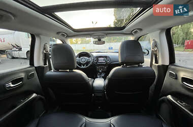 Внедорожник / Кроссовер Jeep Compass 2020 в 