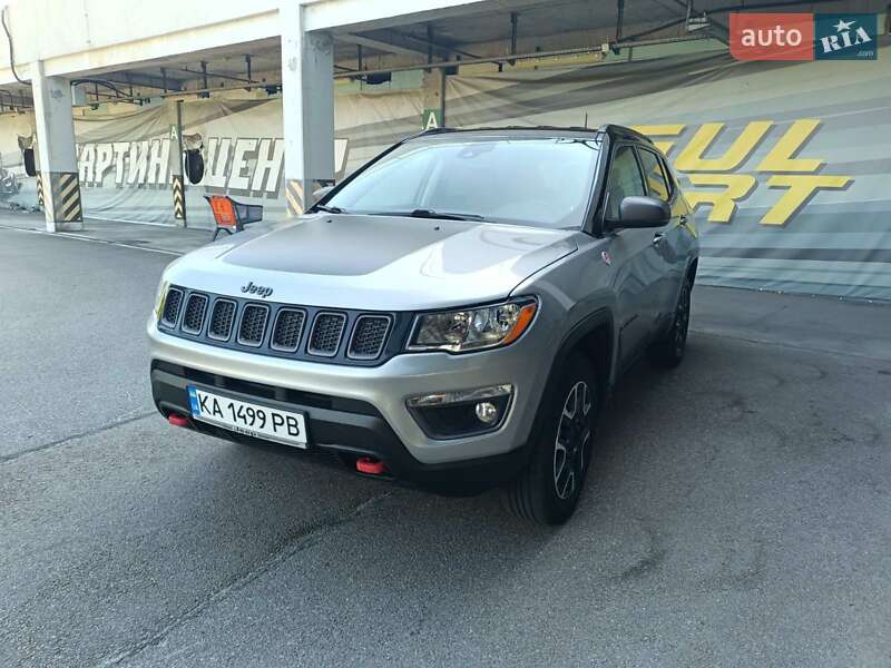 Внедорожник / Кроссовер Jeep Compass 2021 в Киеве