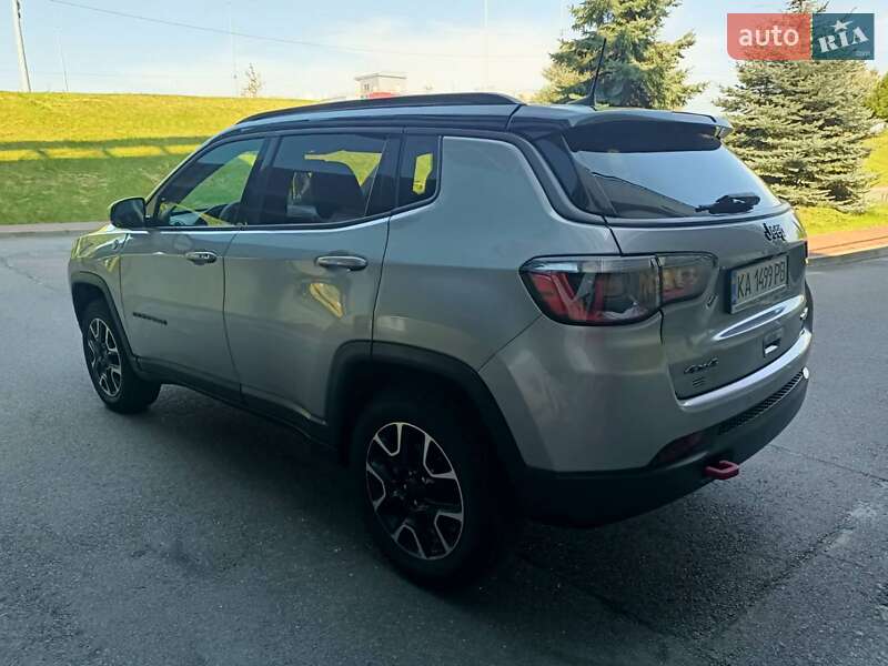 Внедорожник / Кроссовер Jeep Compass 2021 в Киеве