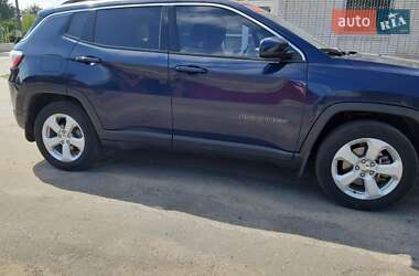 Позашляховик / Кросовер Jeep Compass 2018 в 