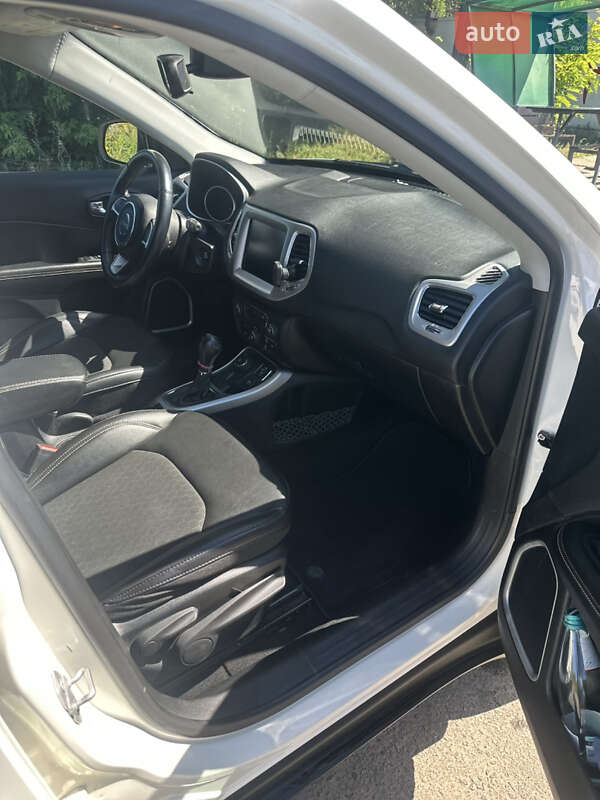 Внедорожник / Кроссовер Jeep Compass 2019 в Сумах