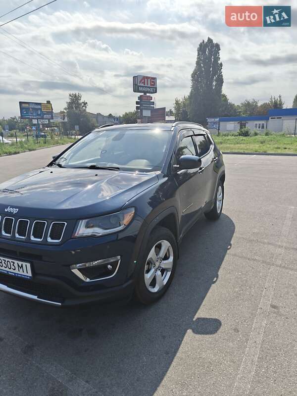 Позашляховик / Кросовер Jeep Compass 2017 в Києві