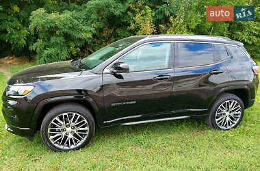 Внедорожник / Кроссовер Jeep Compass 2022 в 