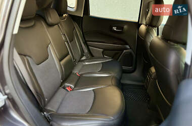 Внедорожник / Кроссовер Jeep Compass 2019 в 
