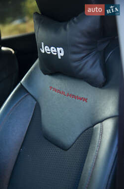 Внедорожник / Кроссовер Jeep Compass 2022 в 
