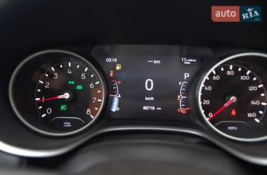 Внедорожник / Кроссовер Jeep Compass 2017 в 