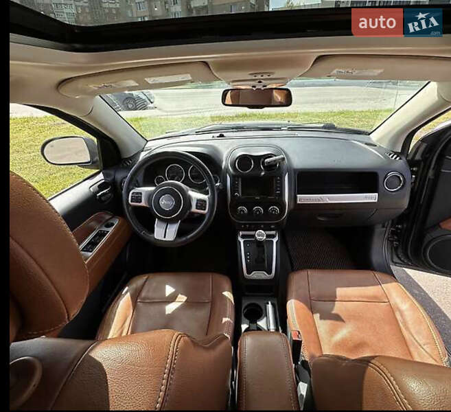 Позашляховик / Кросовер Jeep Compass 2013 в Черкасах фото 14 Позашляховик / Кросовер Jeep Compass 2013 в Черкасах