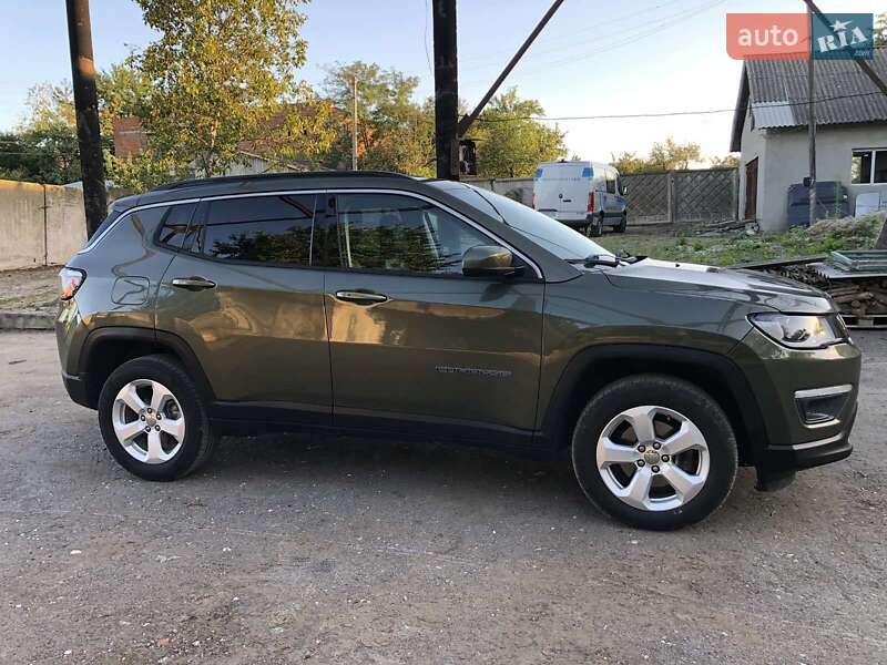 Внедорожник / Кроссовер Jeep Compass 2017 в Хмельницком
