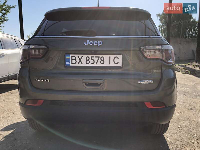 Внедорожник / Кроссовер Jeep Compass 2017 в Хмельницком