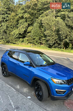 Внедорожник / Кроссовер Jeep Compass 2020 в Киеве