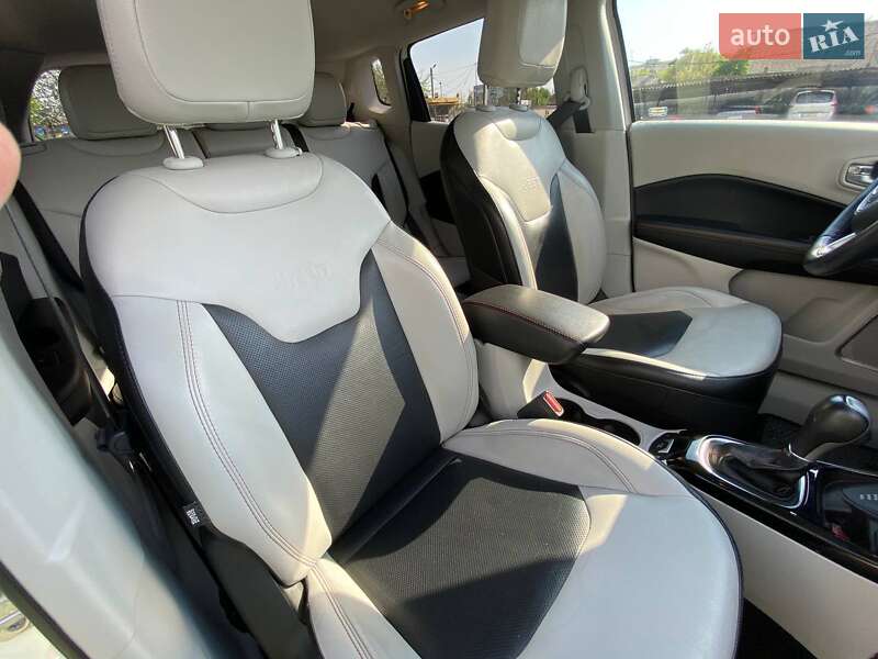 Внедорожник / Кроссовер Jeep Compass 2018 в Кременчуге фото 8 Внедорожник / Кроссовер Jeep Compass 2018 в Кременчуге