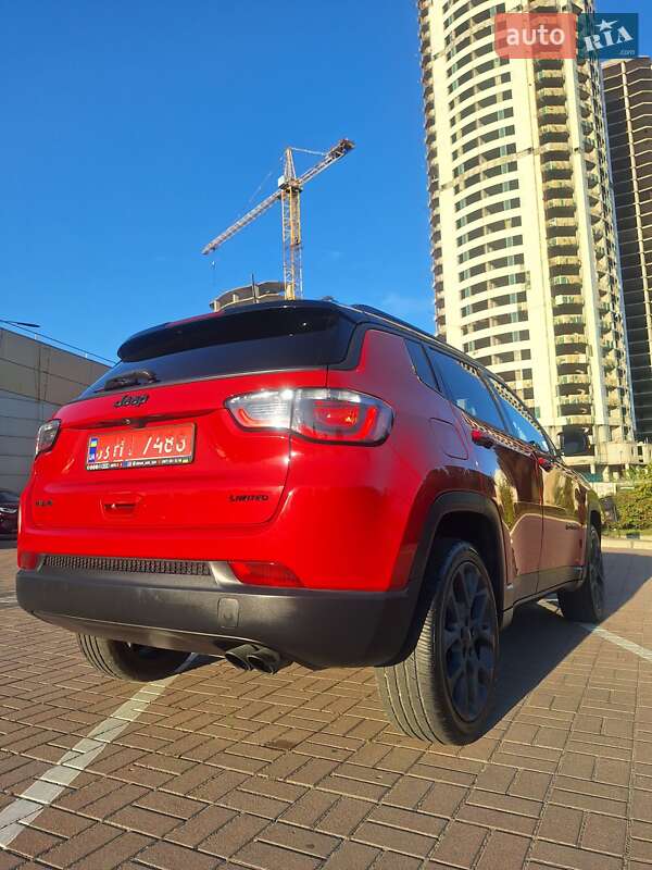 Внедорожник / Кроссовер Jeep Compass 2020 в Киеве