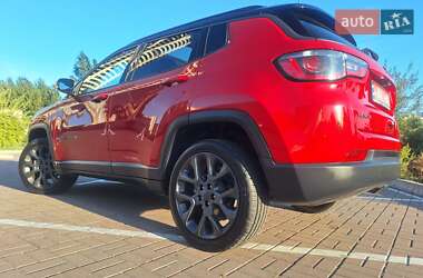 Внедорожник / Кроссовер Jeep Compass 2020 в Киеве