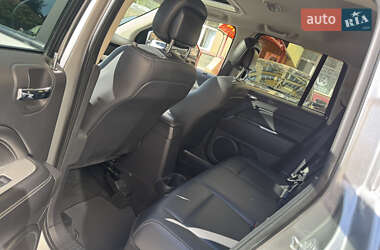 Внедорожник / Кроссовер Jeep Compass 2014 в 
