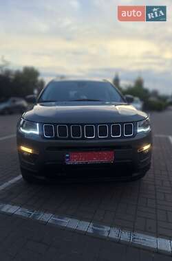 Внедорожник / Кроссовер Jeep Compass 2018 в Киеве