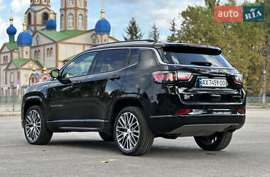 Внедорожник / Кроссовер Jeep Compass 2021 в 