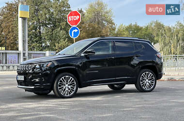 Внедорожник / Кроссовер Jeep Compass 2021 в 