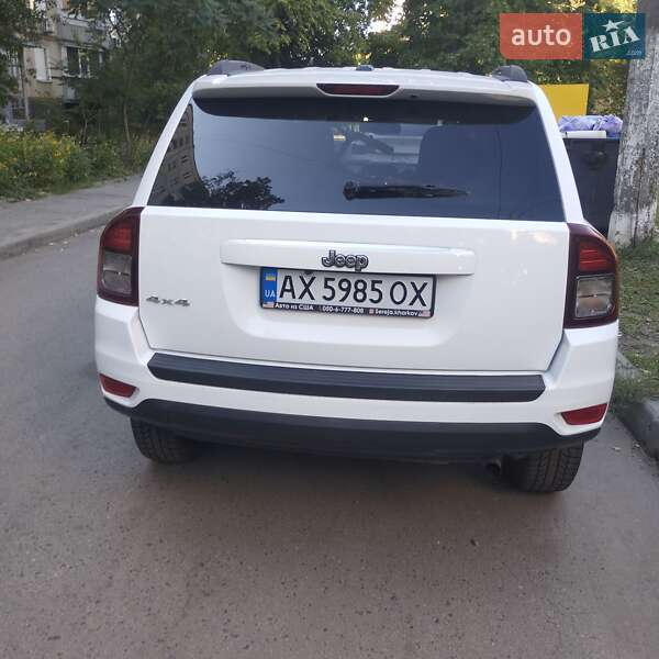 Внедорожник / Кроссовер Jeep Compass 2015 в Харькове фото 5 Внедорожник / Кроссовер Jeep Compass 2015 в Харькове