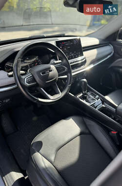 Внедорожник / Кроссовер Jeep Compass 2022 в 