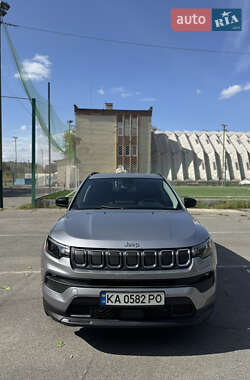 Внедорожник / Кроссовер Jeep Compass 2022 в 