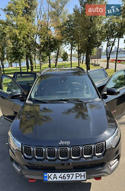 Внедорожник / Кроссовер Jeep Compass 2023 в 