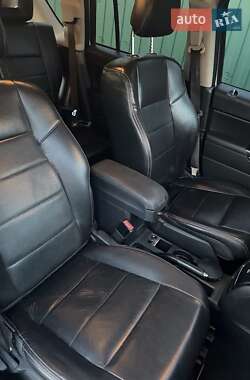 Внедорожник / Кроссовер Jeep Compass 2011 в Золотоноше
