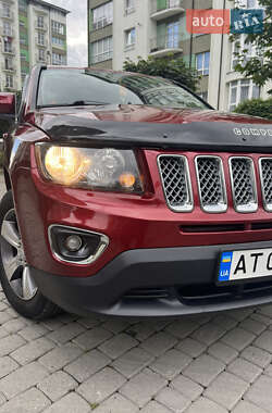 Внедорожник / Кроссовер Jeep Compass 2016 в Ивано-Франковске