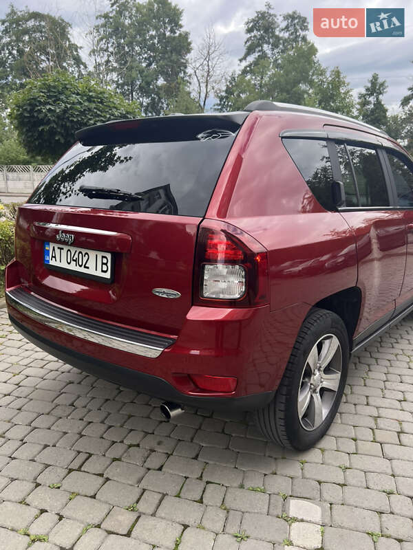 Внедорожник / Кроссовер Jeep Compass 2016 в Ивано-Франковске