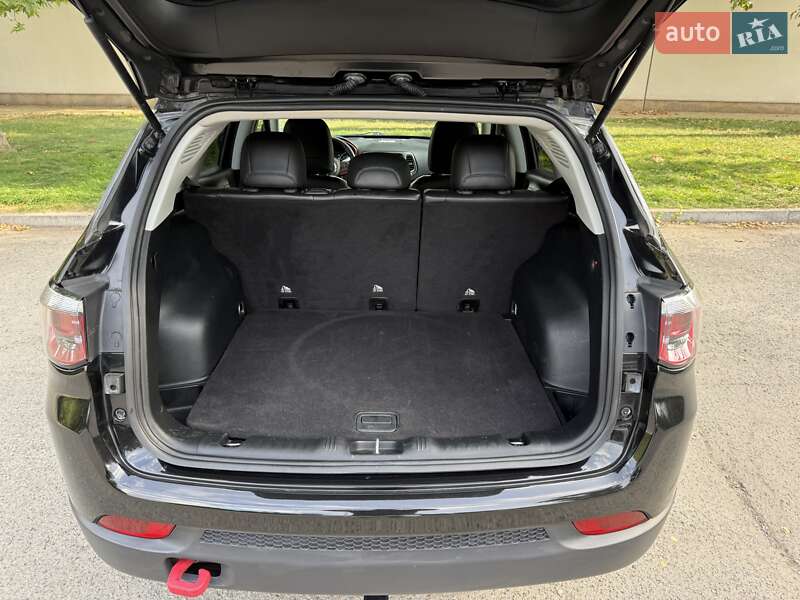 Внедорожник / Кроссовер Jeep Compass 2018 в Днепре