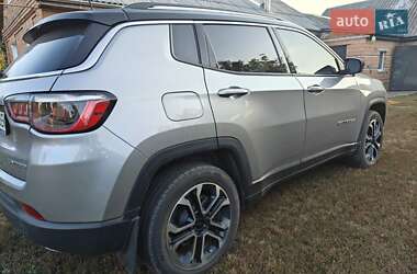 Внедорожник / Кроссовер Jeep Compass 2022 в 