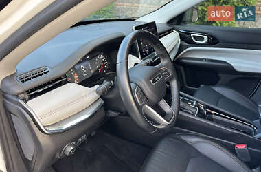 Внедорожник / Кроссовер Jeep Compass 2022 в 