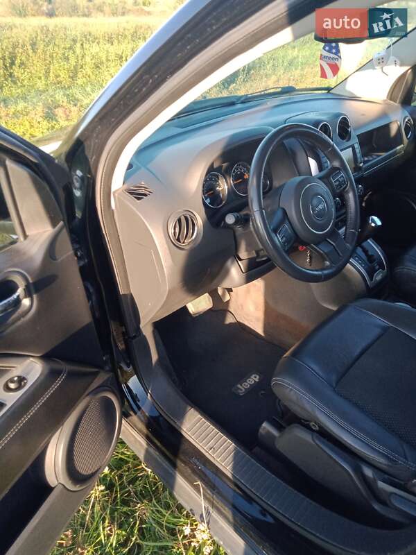 Внедорожник / Кроссовер Jeep Compass 2013 в Тлумаче