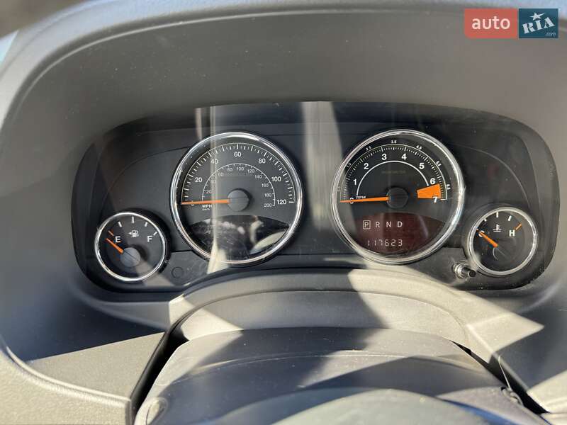 Позашляховик / Кросовер Jeep Compass 2014 в Києві фото 10 Позашляховик / Кросовер Jeep Compass 2014 в Києві