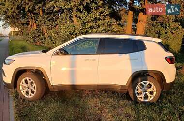 Внедорожник / Кроссовер Jeep Compass 2024 в 